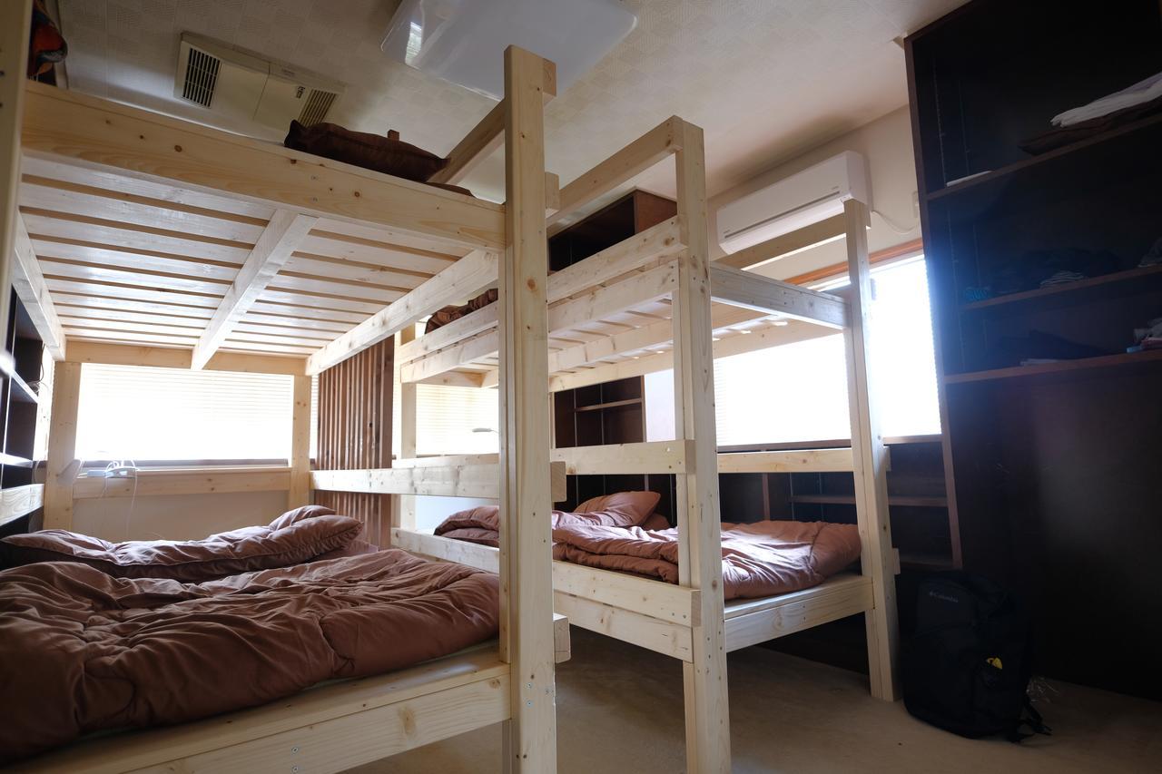 Готель Tokiwa Kamakura Backpackers Екстер'єр фото