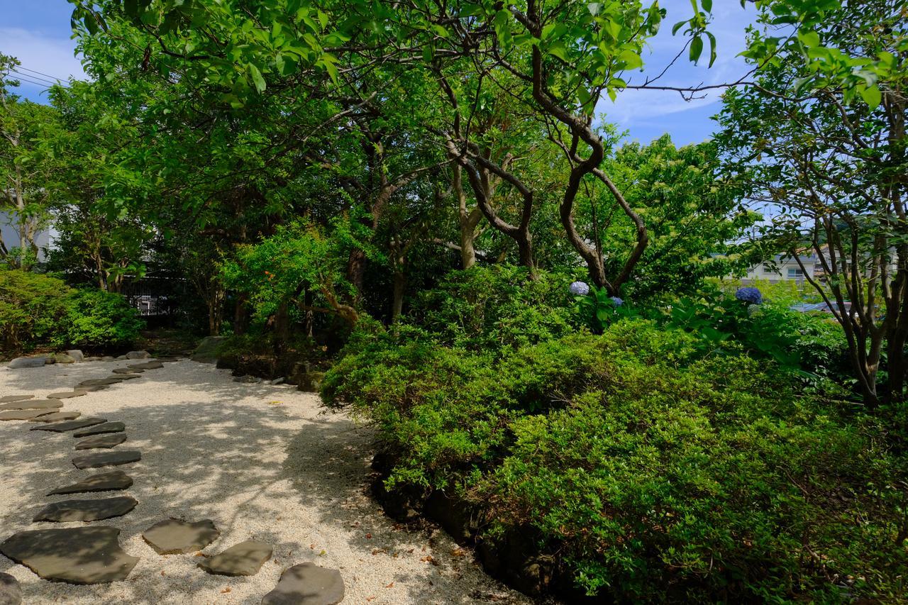 Готель Tokiwa Kamakura Backpackers Екстер'єр фото